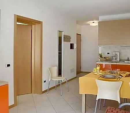 Great Three For 6 Guests Отель