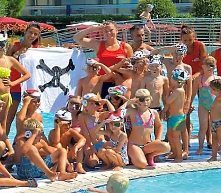 Great Three For 6 Guests 3* Бибионе
